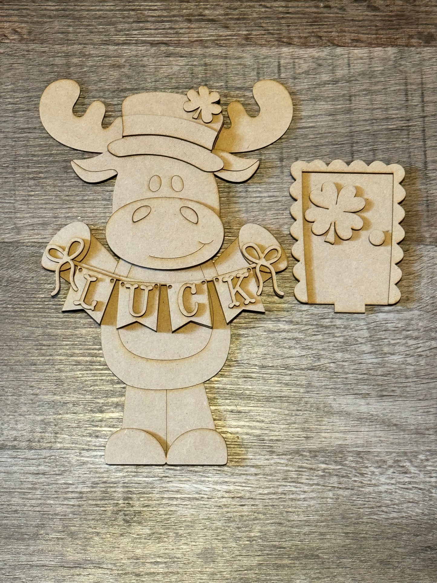 St. Patrick’s Moose Bird House Insert